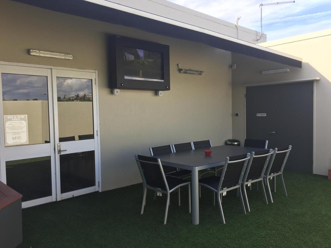 The Lighthouse Hotel Ulverstone Exterior foto
